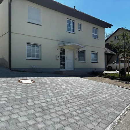 3 Apartment Binzen